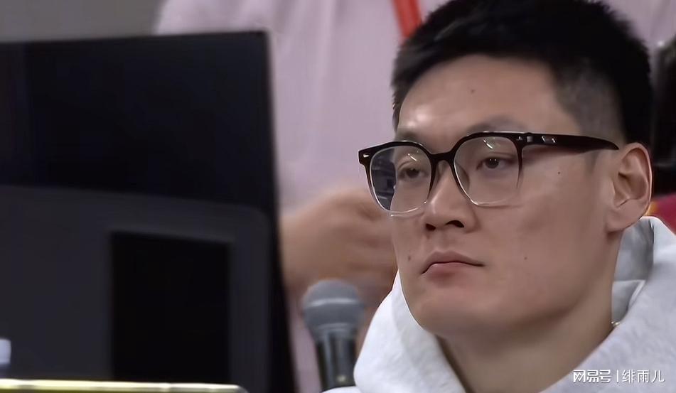 天天盈球APP-不打了！CBA强力锋线第一阶段报销，这可是广东队最大苦主！